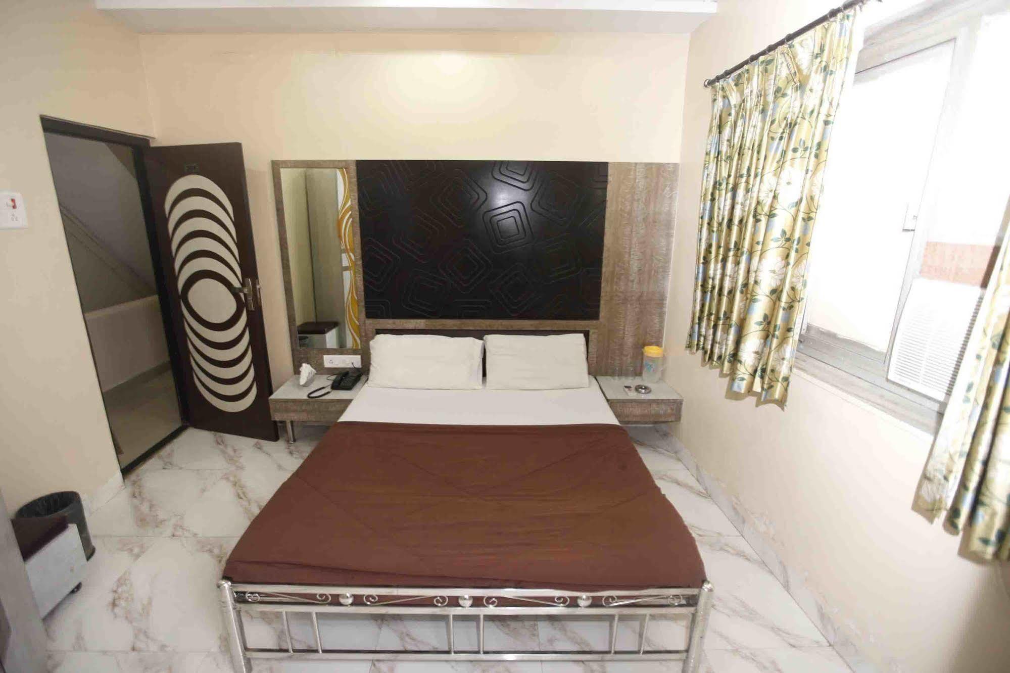 Hotel Al Madina Palace Mumbai Luaran gambar