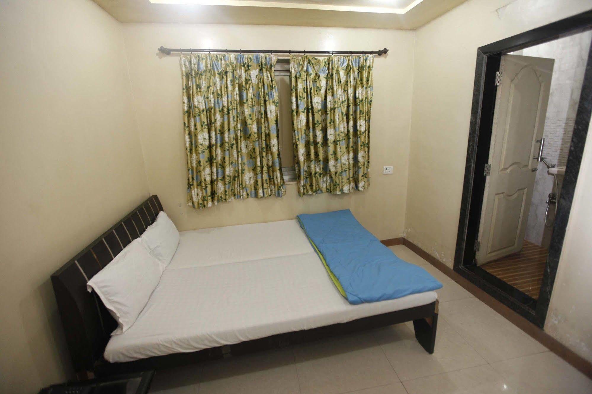 Hotel Al Madina Palace Mumbai Luaran gambar