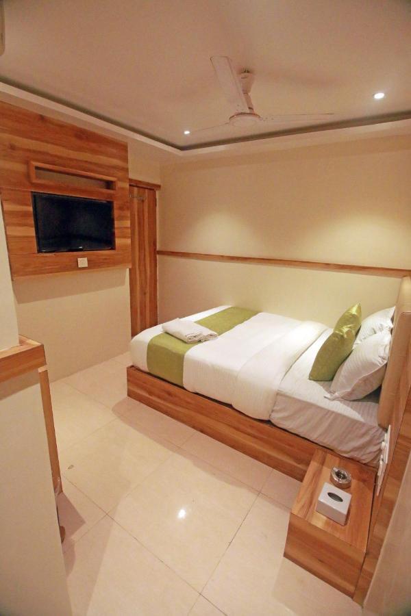 Hotel Al Madina Palace Mumbai Luaran gambar