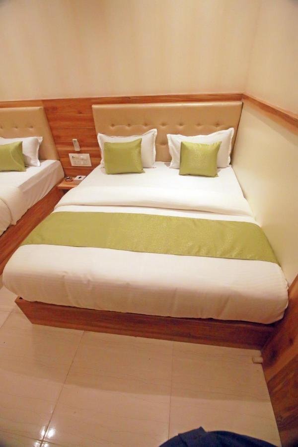 Hotel Al Madina Palace Mumbai Luaran gambar